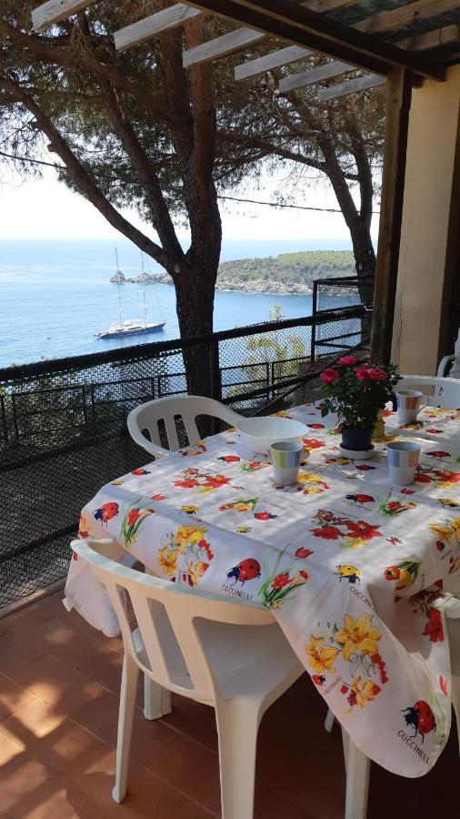 Residence La Calle Isola D'Elba Eksteriør billede